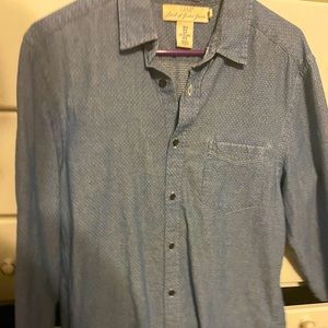 Medium button down long sleeve